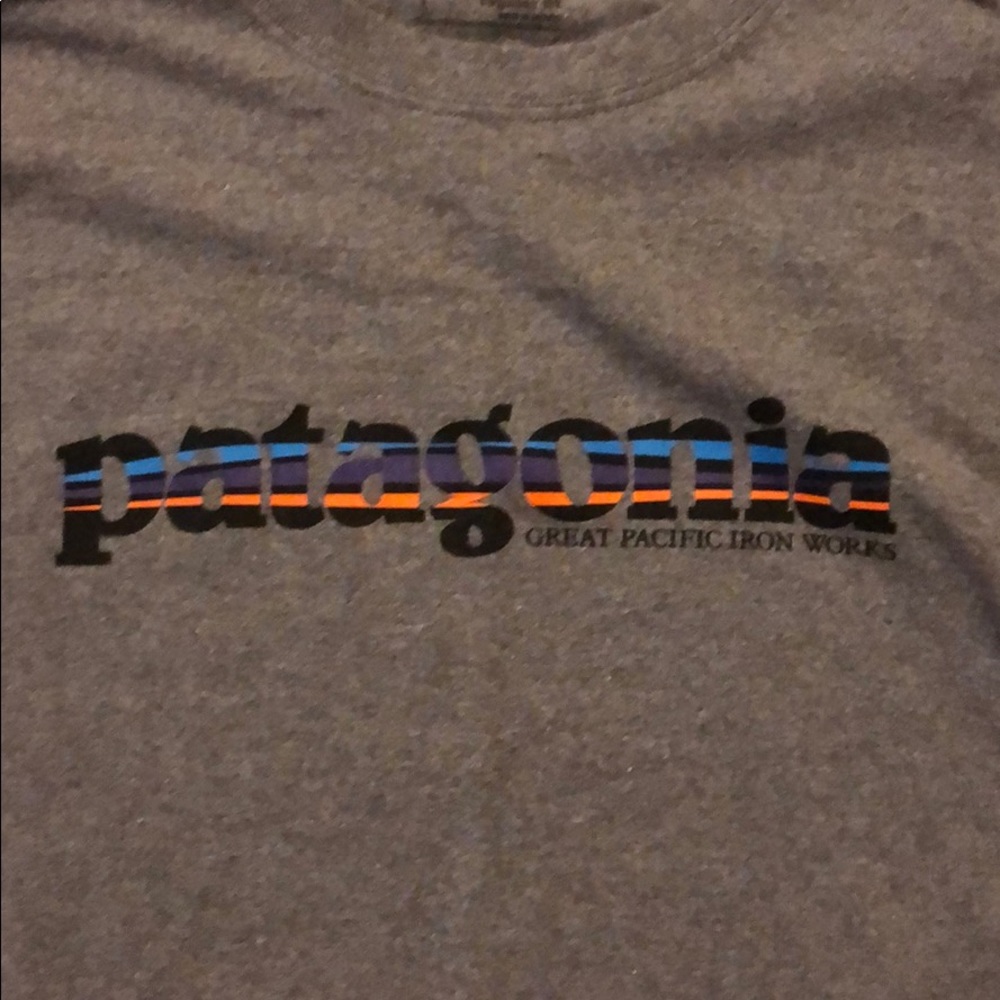 Patagonia men’s shirt